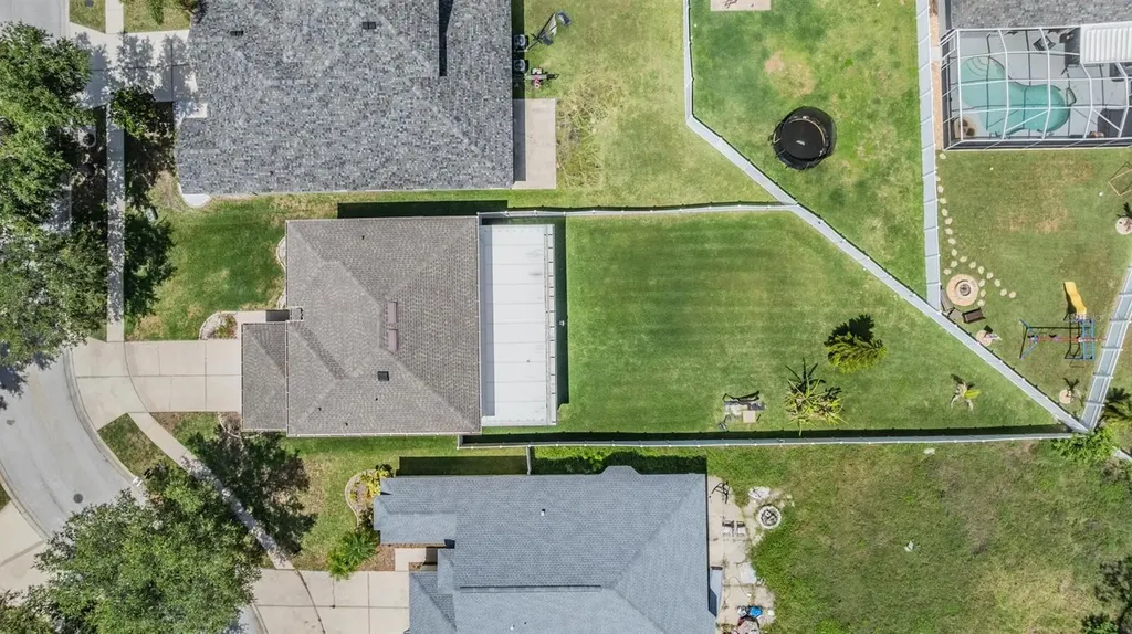 8219 Canterbury Lake Boulevard Tampa FL 33619