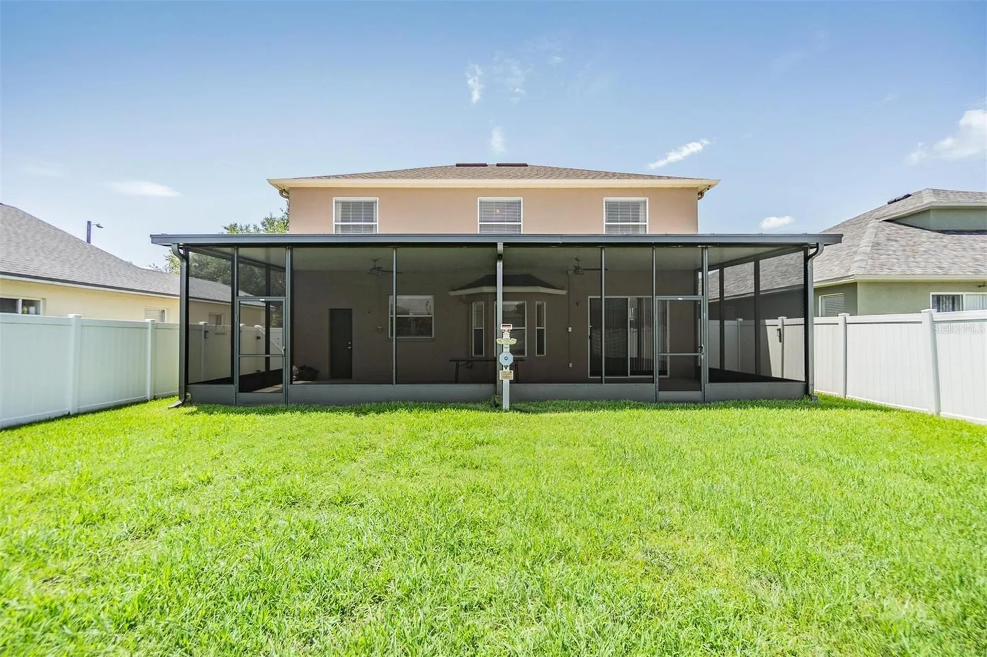 8219 Canterbury Lake Boulevard Tampa FL 33619