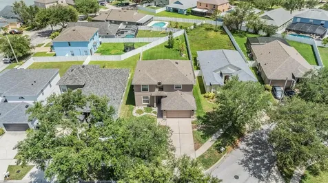8219 Canterbury Lake Boulevard Tampa FL 33619