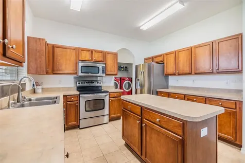 8219 Canterbury Lake Boulevard Tampa FL 33619