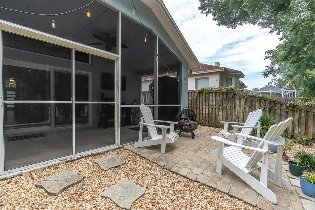 10232 Woodford Bridge Street Tampa FL 33626