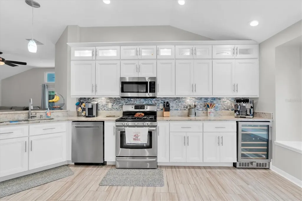 10232 Woodford Bridge Street Tampa FL 33626
