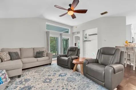 10232 Woodford Bridge Street Tampa FL 33626
