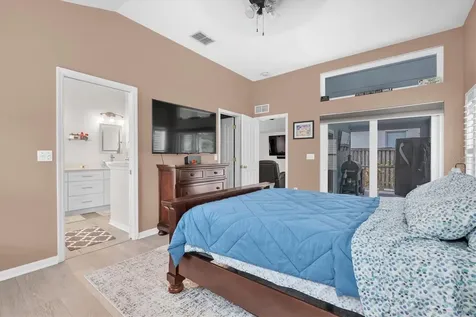10232 Woodford Bridge Street Tampa FL 33626
