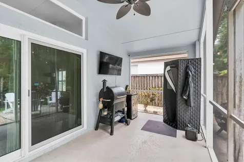 10232 Woodford Bridge Street Tampa FL 33626