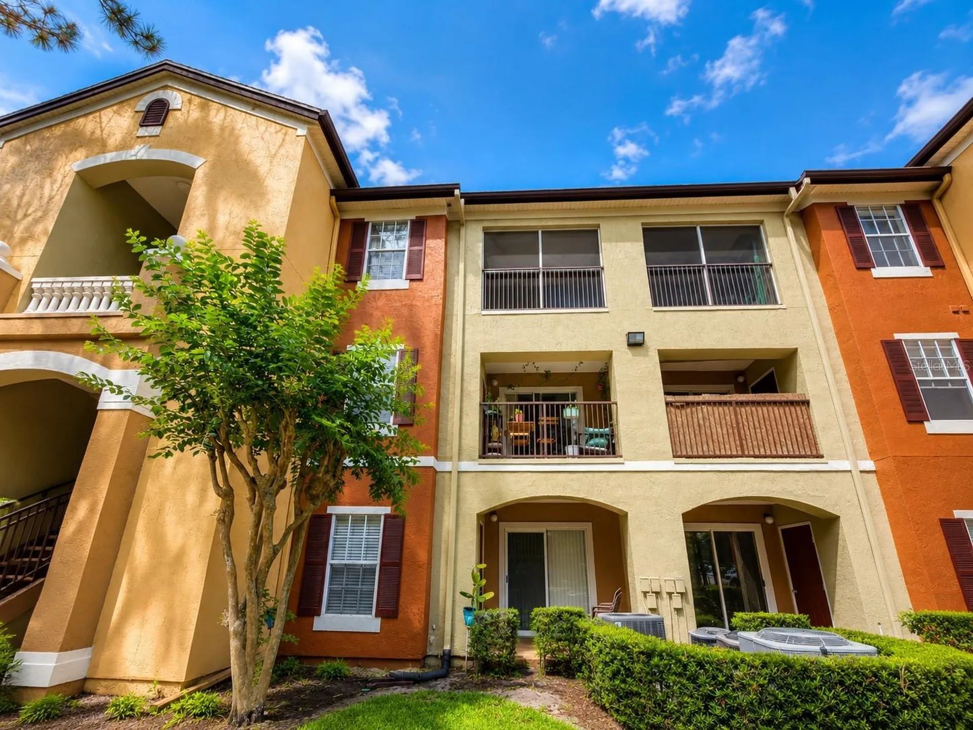 802 Crest Pines Drive Orlando FL 32828