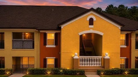802 Crest Pines Drive Orlando FL 32828