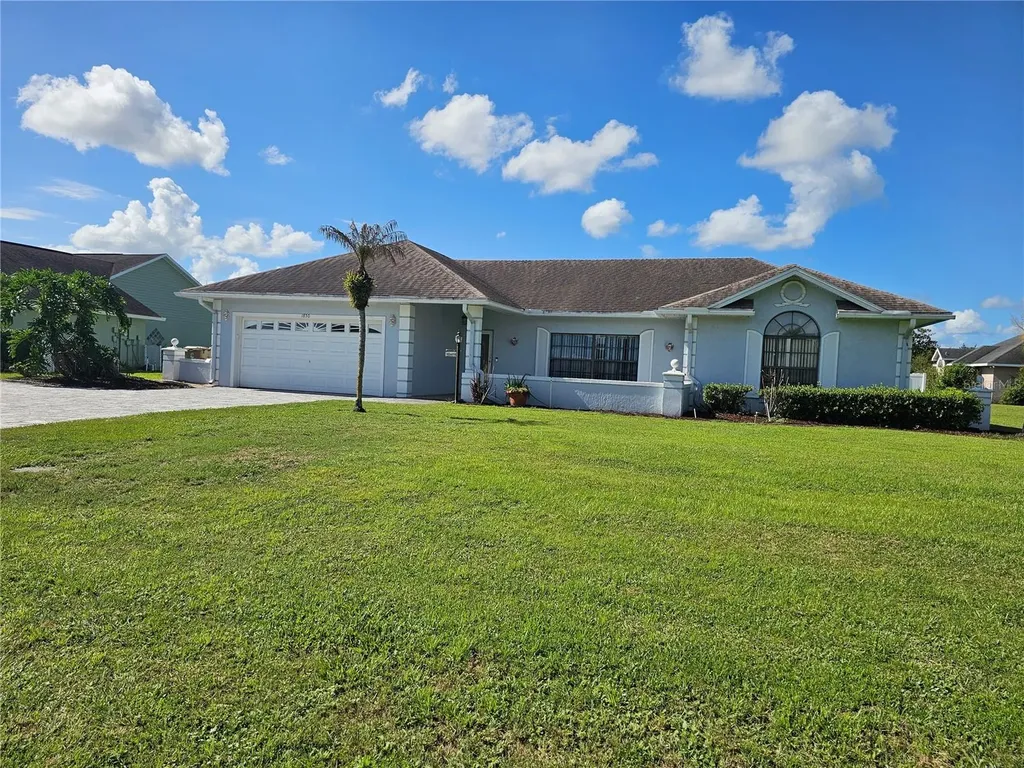 1850 Chaucer Way Kissimmee FL 34744