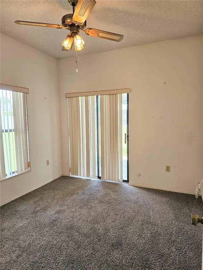 1850 Chaucer Way Kissimmee FL 34744