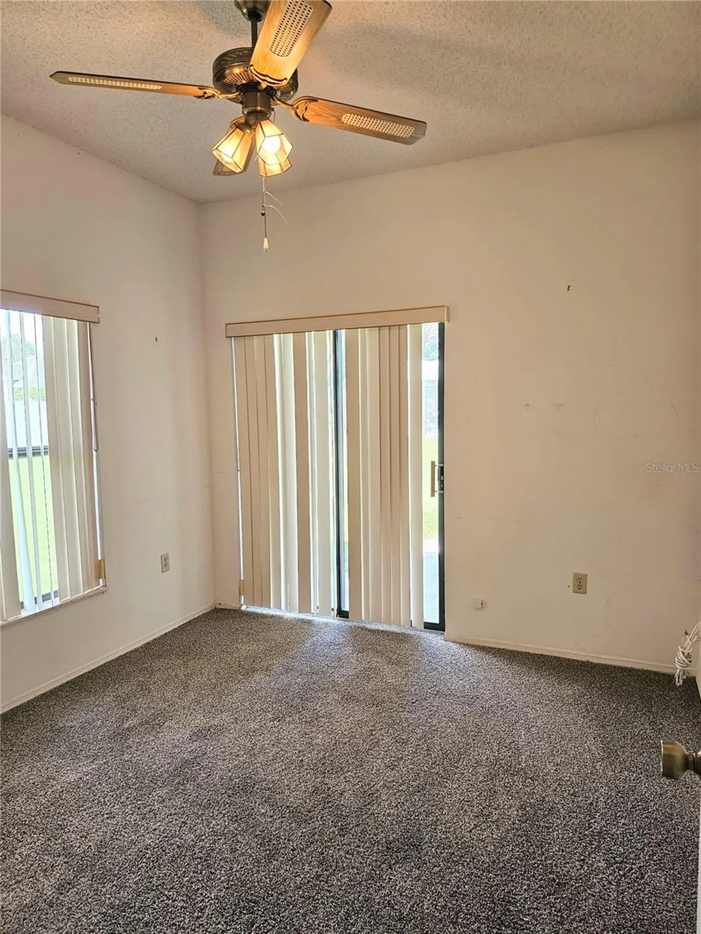 1850 Chaucer Way Kissimmee FL 34744