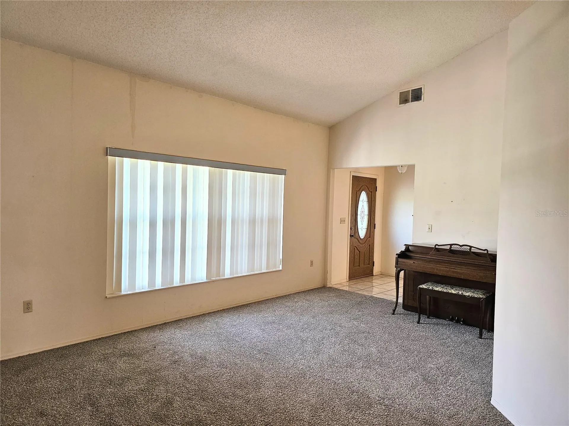 1850 Chaucer Way Kissimmee FL 34744