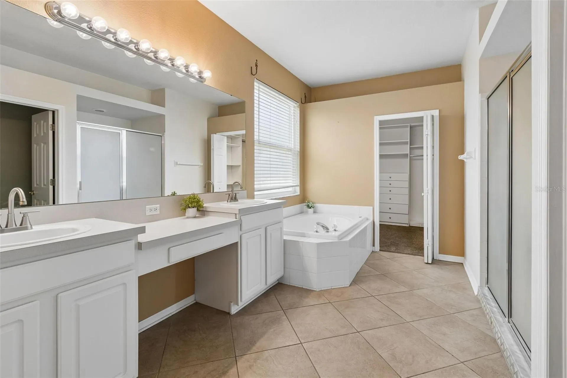 8332 Torrington Avenue Tampa FL 33647