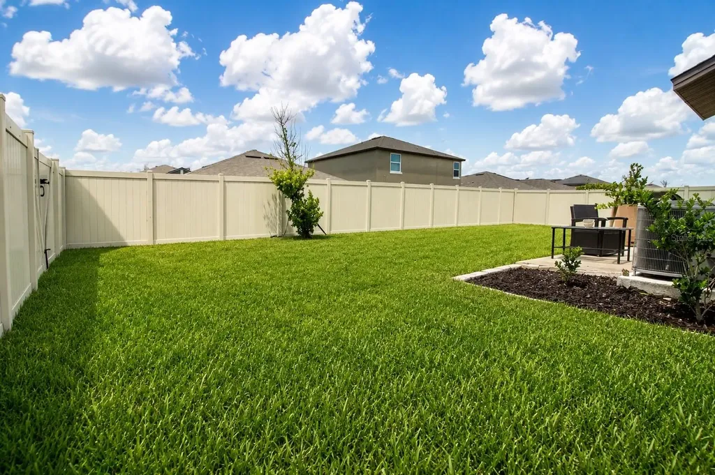 13191 Garnet Raspberry Avenue Wimauma FL 33598