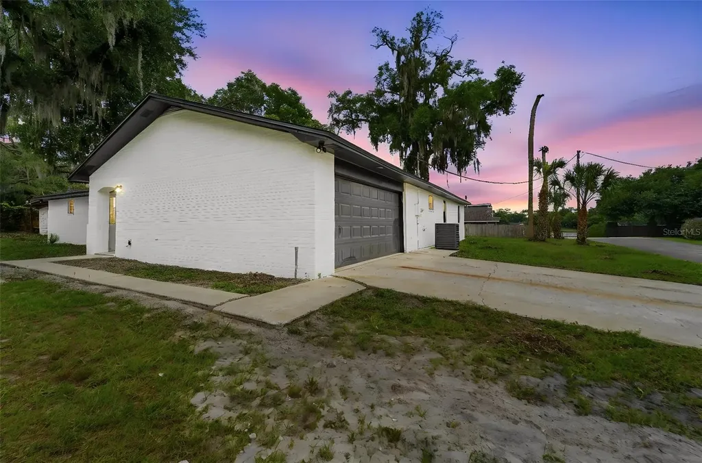 107 S High Street Lake Mary FL 32746