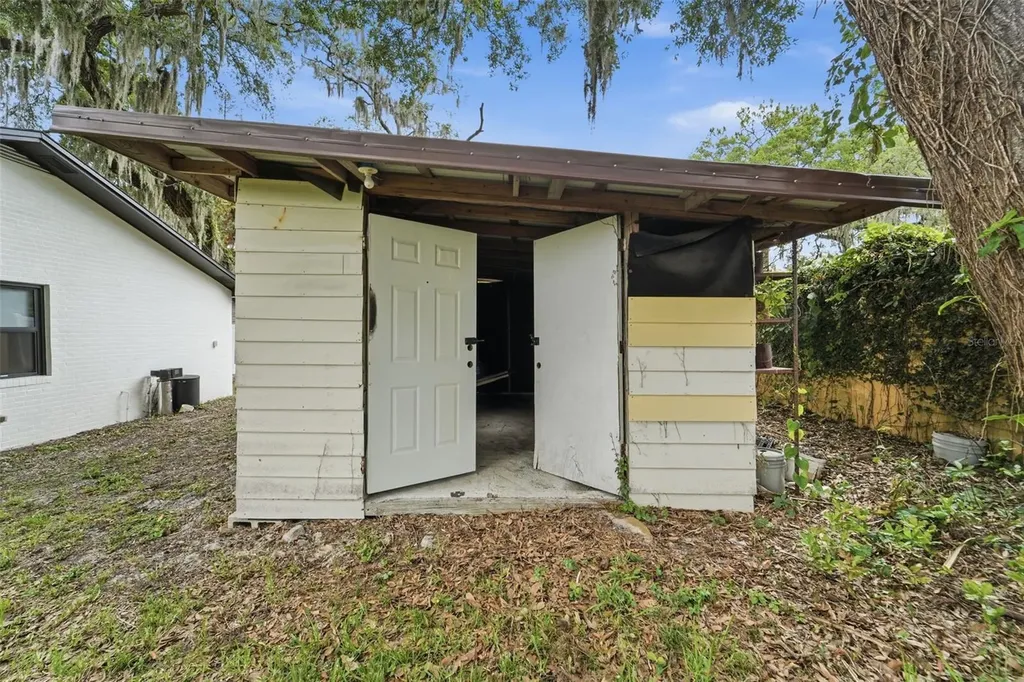 107 S High Street Lake Mary FL 32746
