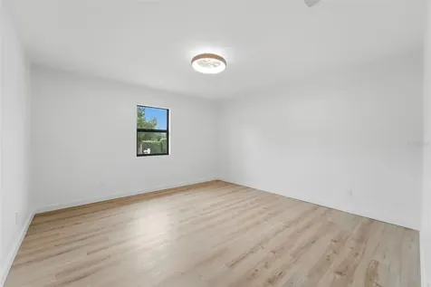 107 S High Street Lake Mary FL 32746