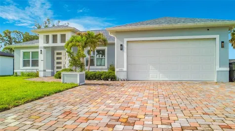 3523 Laslo Avenue North Port FL 34287