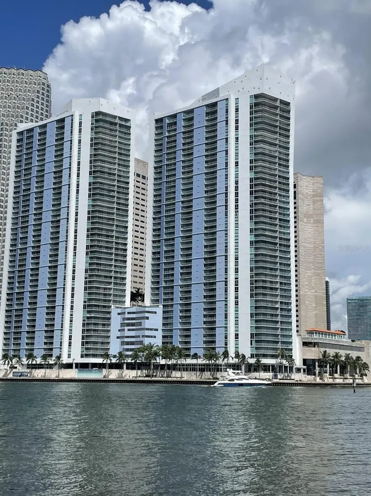 335 S Biscayne Boulevard Miami FL 33131