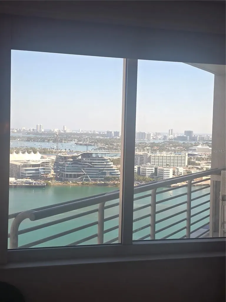 335 S Biscayne Boulevard Miami FL 33131