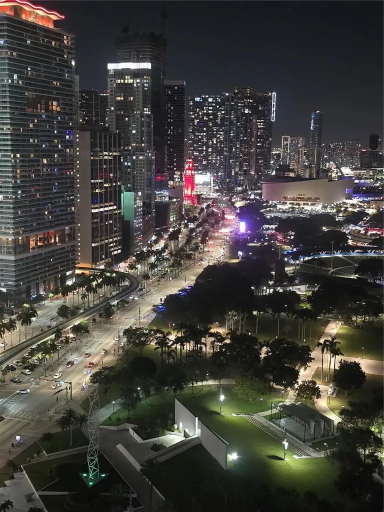 335 S Biscayne Boulevard Miami FL 33131