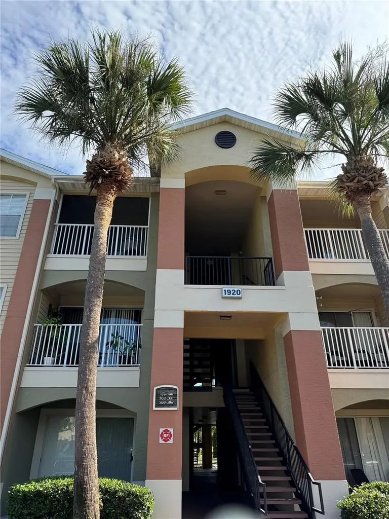 1920 Summer Club Drive Oviedo FL 32765