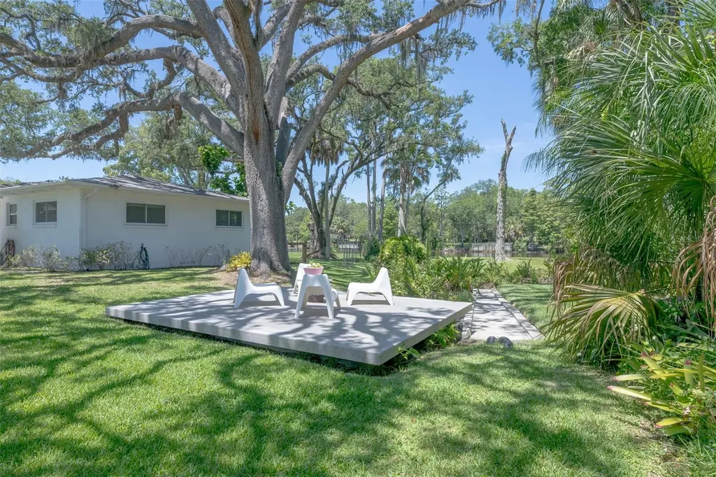 7308 N Ola Avenue Tampa FL 33604