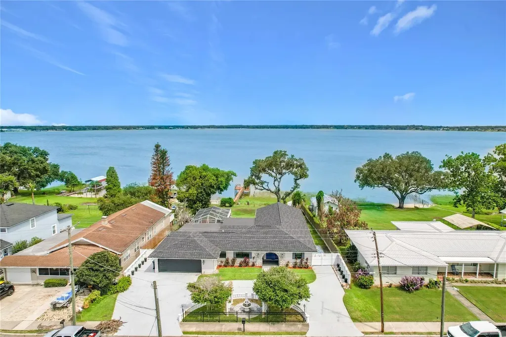 331 Bay Street Auburndale FL 33823