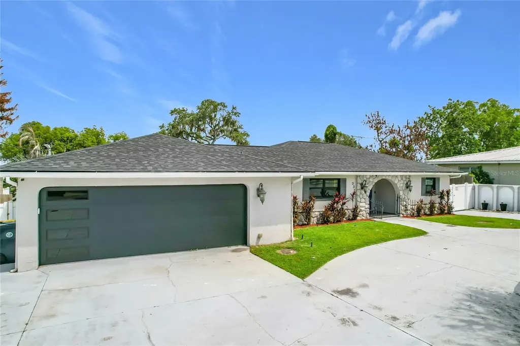 331 Bay Street Auburndale FL 33823