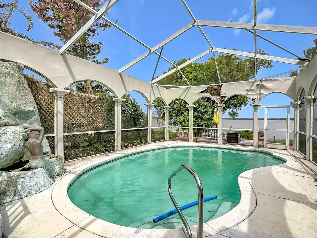331 Bay Street Auburndale FL 33823