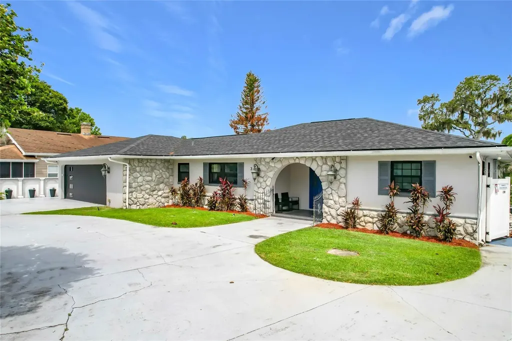 331 Bay Street Auburndale FL 33823