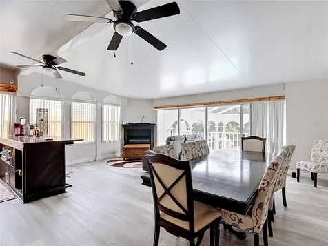 331 Bay Street Auburndale FL 33823