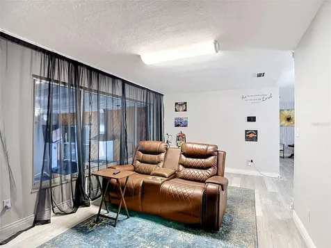 331 Bay Street Auburndale FL 33823