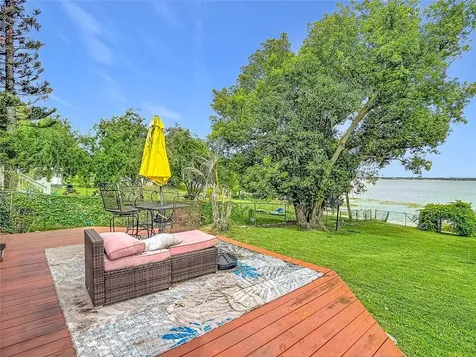 331 Bay Street Auburndale FL 33823