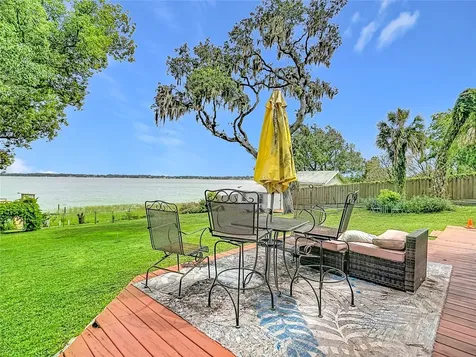 331 Bay Street Auburndale FL 33823