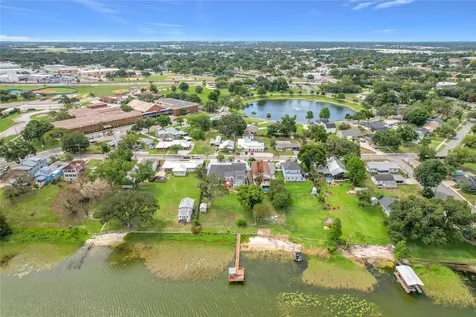331 Bay Street Auburndale FL 33823