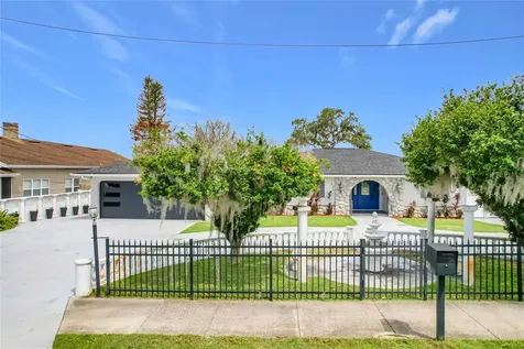 331 Bay Street Auburndale FL 33823