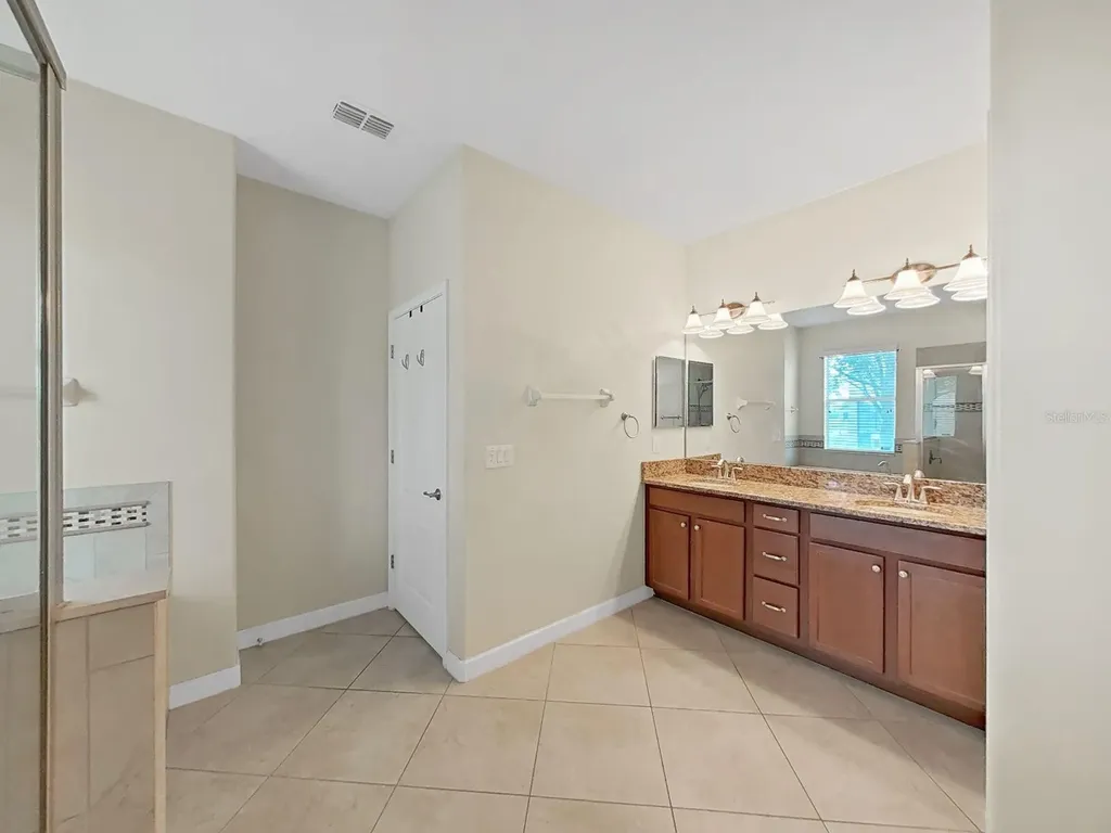 2422 Allegheny Valley Street Ruskin FL 33570
