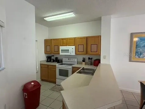 4754 Vero Beach Place Kissimmee FL 34746