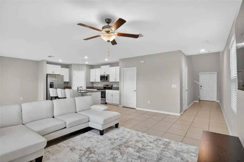9909 Calypso Orchid Court Riverview FL 33578