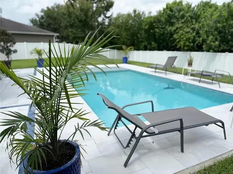 12236 Fairlawn Drive Riverview FL 33579