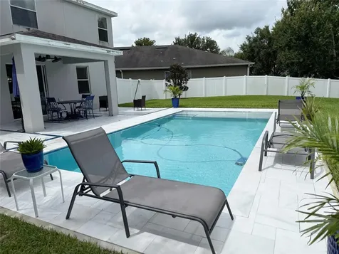 12236 Fairlawn Drive Riverview FL 33579