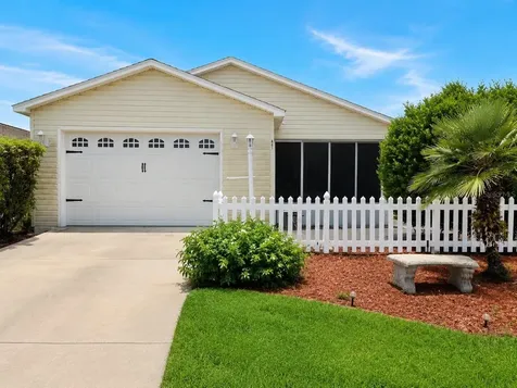 481 Hildalgo Drive The Villages FL 32159
