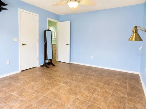 481 Hildalgo Drive The Villages FL 32159