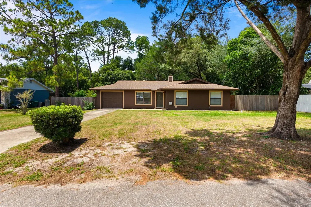 214 E Floyd Avenue Lake Mary FL 32746