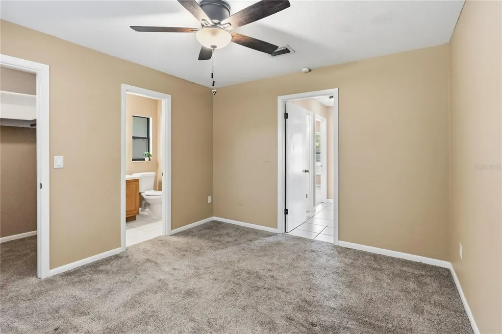 214 E Floyd Avenue Lake Mary FL 32746