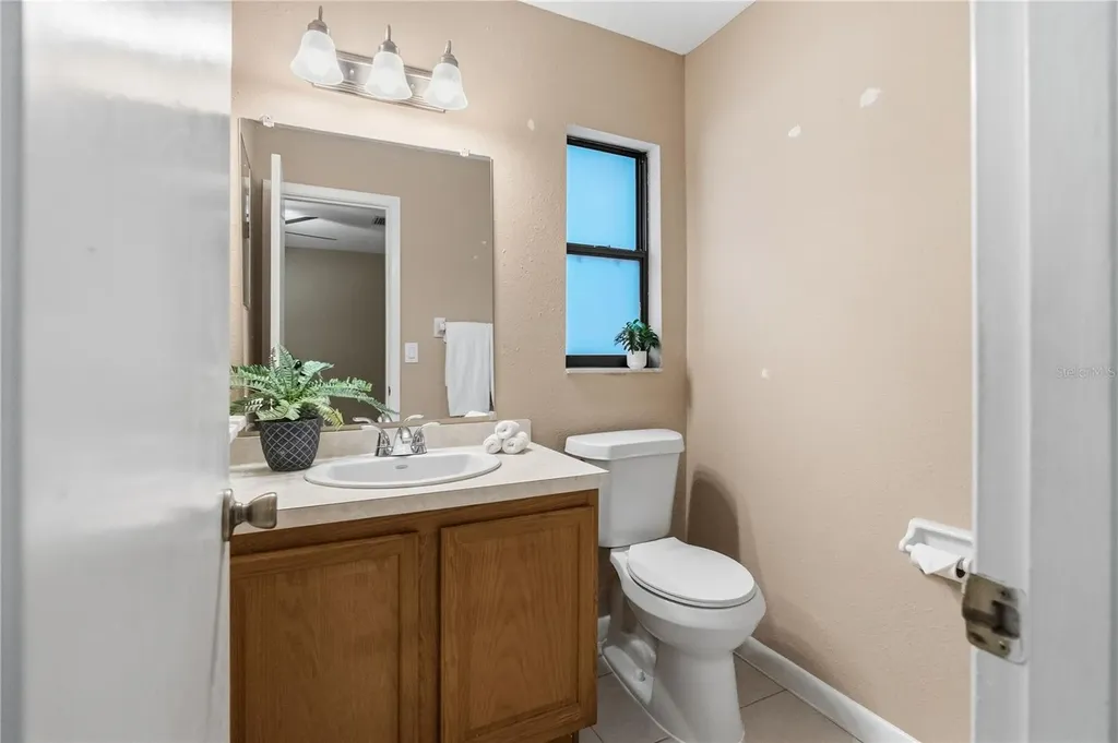 214 E Floyd Avenue Lake Mary FL 32746