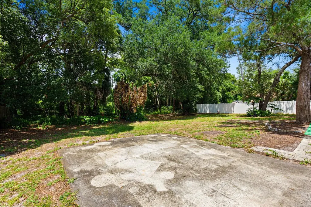 214 E Floyd Avenue Lake Mary FL 32746