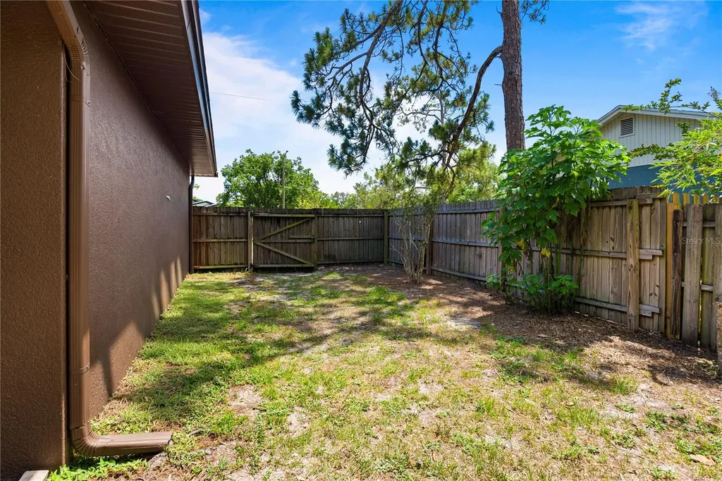 214 E Floyd Avenue Lake Mary FL 32746