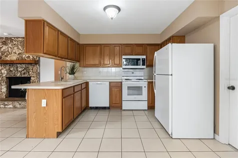 214 E Floyd Avenue Lake Mary FL 32746