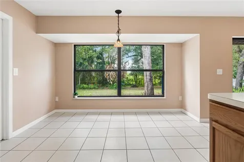 214 E Floyd Avenue Lake Mary FL 32746